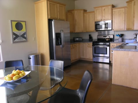 SKY LIGHT: Dining and Kitchen