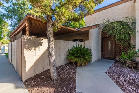 Golf Course condo
