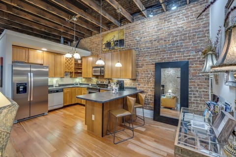 This gorgeous loft in the heart of Downtown Bristol is a real gem, featuring exposed brick and tons of character! 
