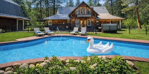 Seasonal Pool (4)