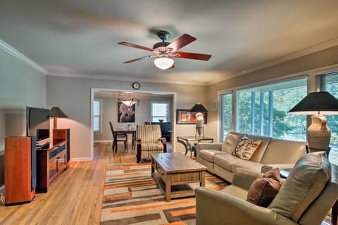 Austin Vacation Rental | 2BR | 2BA | 1,500 Sq Ft | Steps to Enter