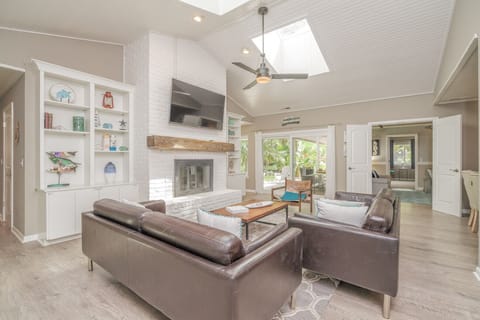 Welcome to Mooring Buoy 187!