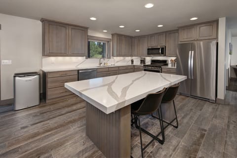 Kitchen Island seating for 4 or more!