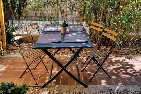 48e0e5db 2cc4 485b 8008 f81bb96080d2