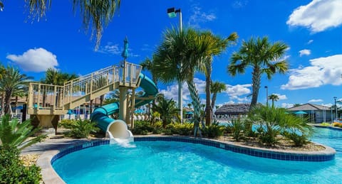 22705837082_3e63c6697c_b