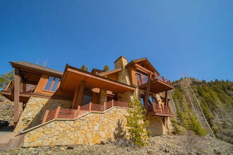 Beautiful North Fork Lodge home #summer