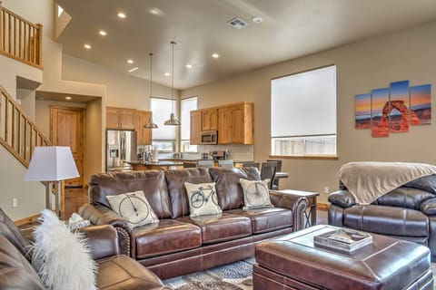 Moab Vacation Rental | 3BR | 2.5BA | 1,900 Sq Ft | Step-Free Access