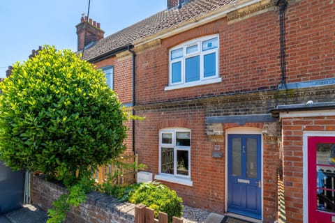 Number 22, Aldeburgh: A stylish retreat from which to explore Aldeburgh and the beautiful Suffolk coast