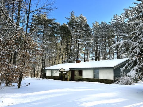 Skiing to snowmobiling, the perfect location to make your winter headquarters