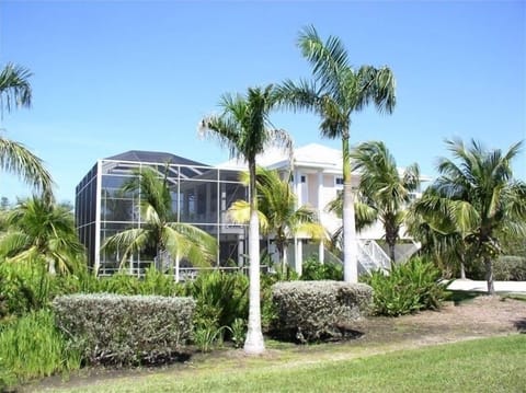 This is the front view of our Sanibel Hideaway. 