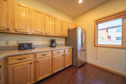 Lots of counter space!