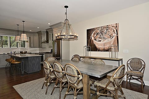 Main Level,Dining  Area,