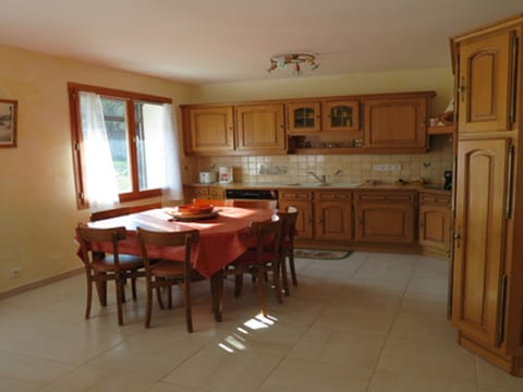 Cuisine ouverte sur séjour