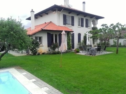 Villa Julien with Pool 3 Miles to Contis Plage