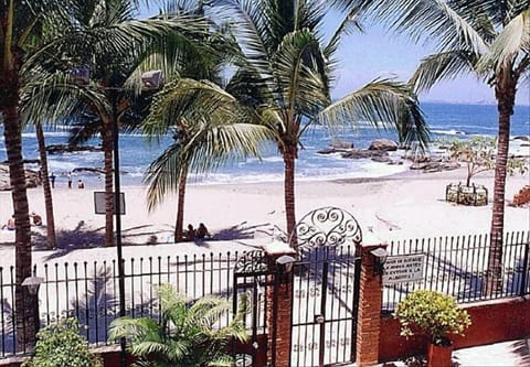 a great beach to snorkel, fish or swim with a protected spot for kids or grandma