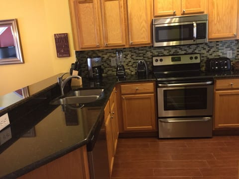 This fully equipped kitchen has everything you need.