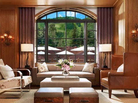 Your Extraordinary Alpine Retreat awaits