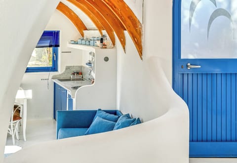 Domus, Inside a Botanical Garden,
Villa,one of the 15 units, pools, bar, rest