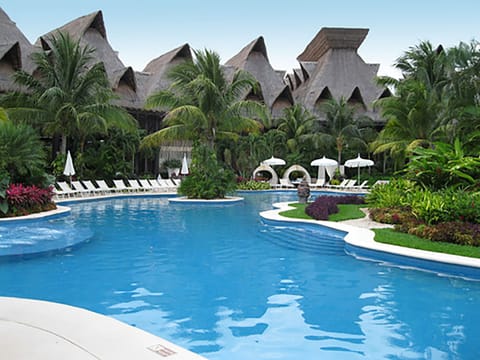 Grand Mayan Pools