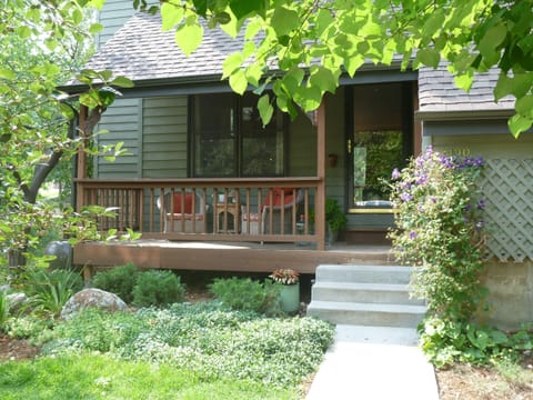Welcome to The Riverside House - Your North Boulder Vacation Home.