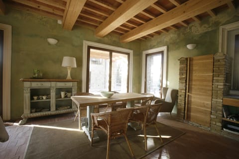 TUSCANY FOREVER RESIDENCE VILLA IV VIAGGIO GROUND FLOOR APARTMENT