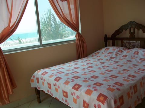 Beach front hotel style private