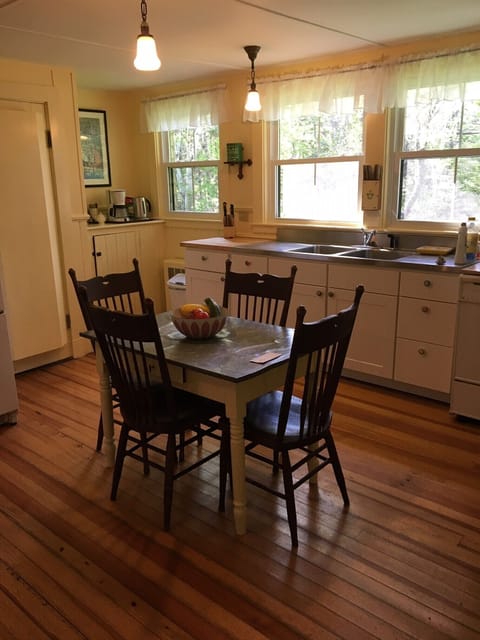 Well-equipped kitchen