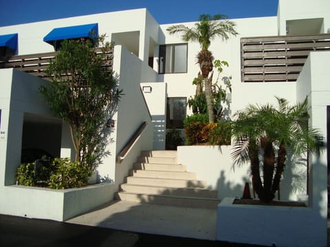 Bayport Exterior