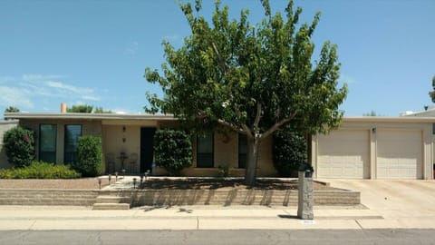 Front of house.  The house is in a very nice neighborhood with great neighbors!