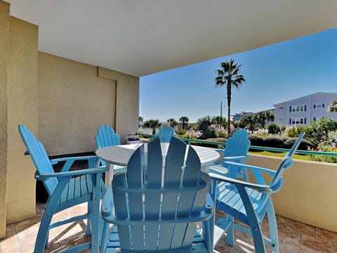 Welcome to Desoto Beach Club 107