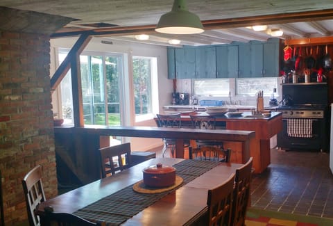 Lodge Dining/Kitchen