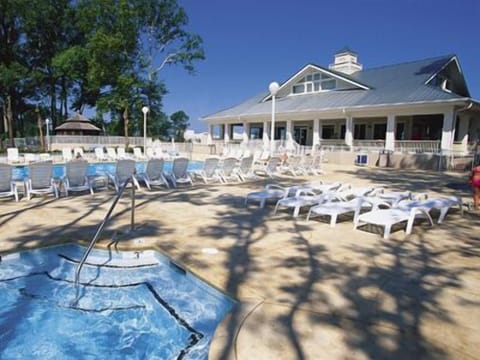 Relax in the hot tub!