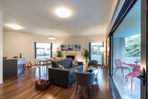 Fabulous lounge area with balconies