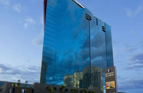 Hilton Elara at the Planet Hollywood Casino Complex