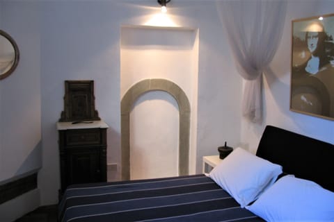 Bedroom with air conditioning and original details