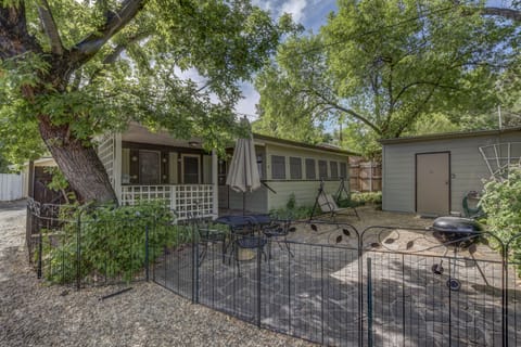 Home Front
Swing, landscaping, BBQ, Porch, Private fenced yard, lots of space! 