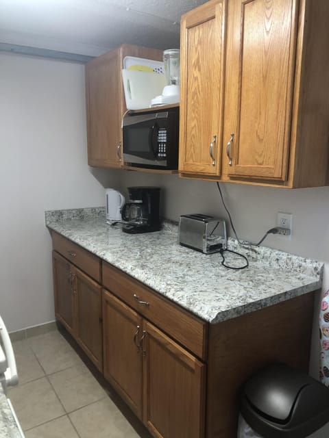 Cabinets & Small Appliances