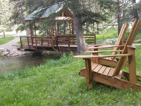 Covered bridge on the property for guests to enjoy