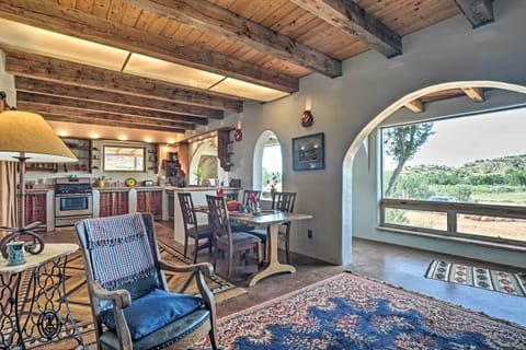 Interior | Living Area & Kitchen