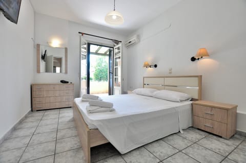 Enjoy comfortable accommodation in our air-conditioned units