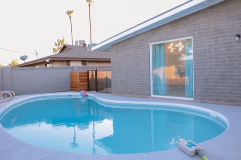 Diving pool with pool fence for entrance. Keep gate locked at all times.