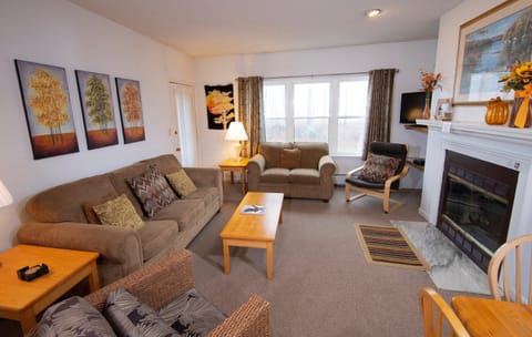 Sit back and relax in our cozy condo! Please note that photos are representative.