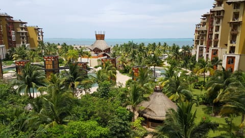 a view of the resort