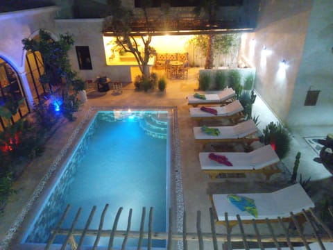 Pool