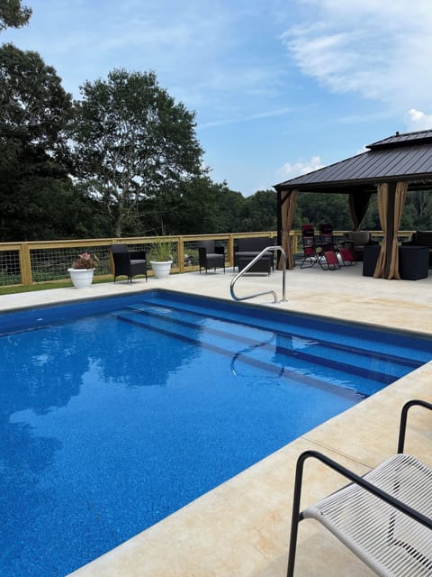 Shared pool & gazebo.