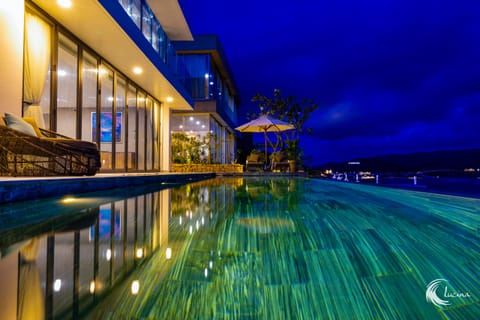 Villa 4 bedrooms and infinity pool