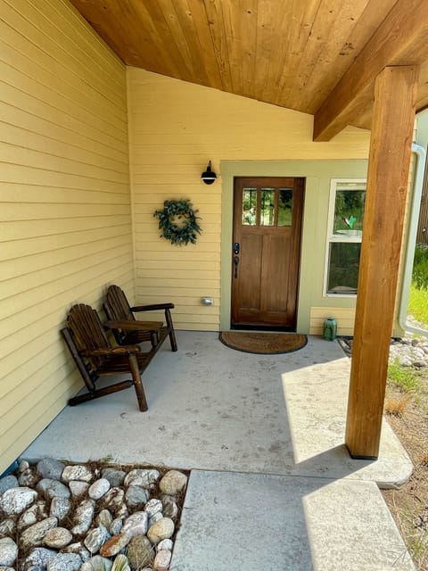 Front Porch with Rustic Cedar Bench