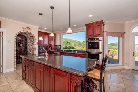 Chef's dream kitchen fully stocked with everything you need + the basics!