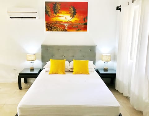 Queen size bed