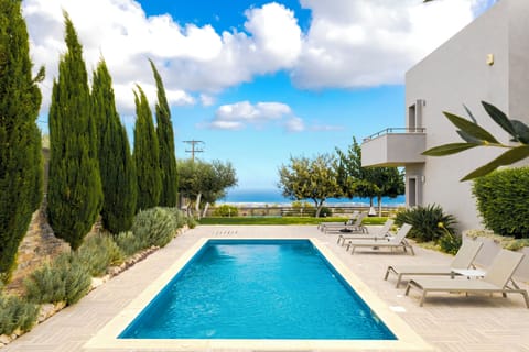 Enjoy refreshing swims while gazing at the endless blue,